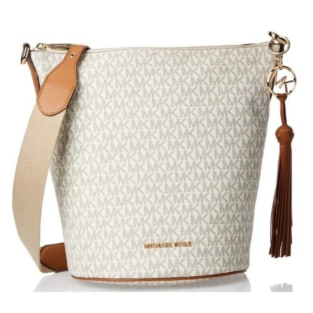 Michael Kors Brooke Medium Bucket Shoulder Messanger Bag Mono Vanilla NWT‎